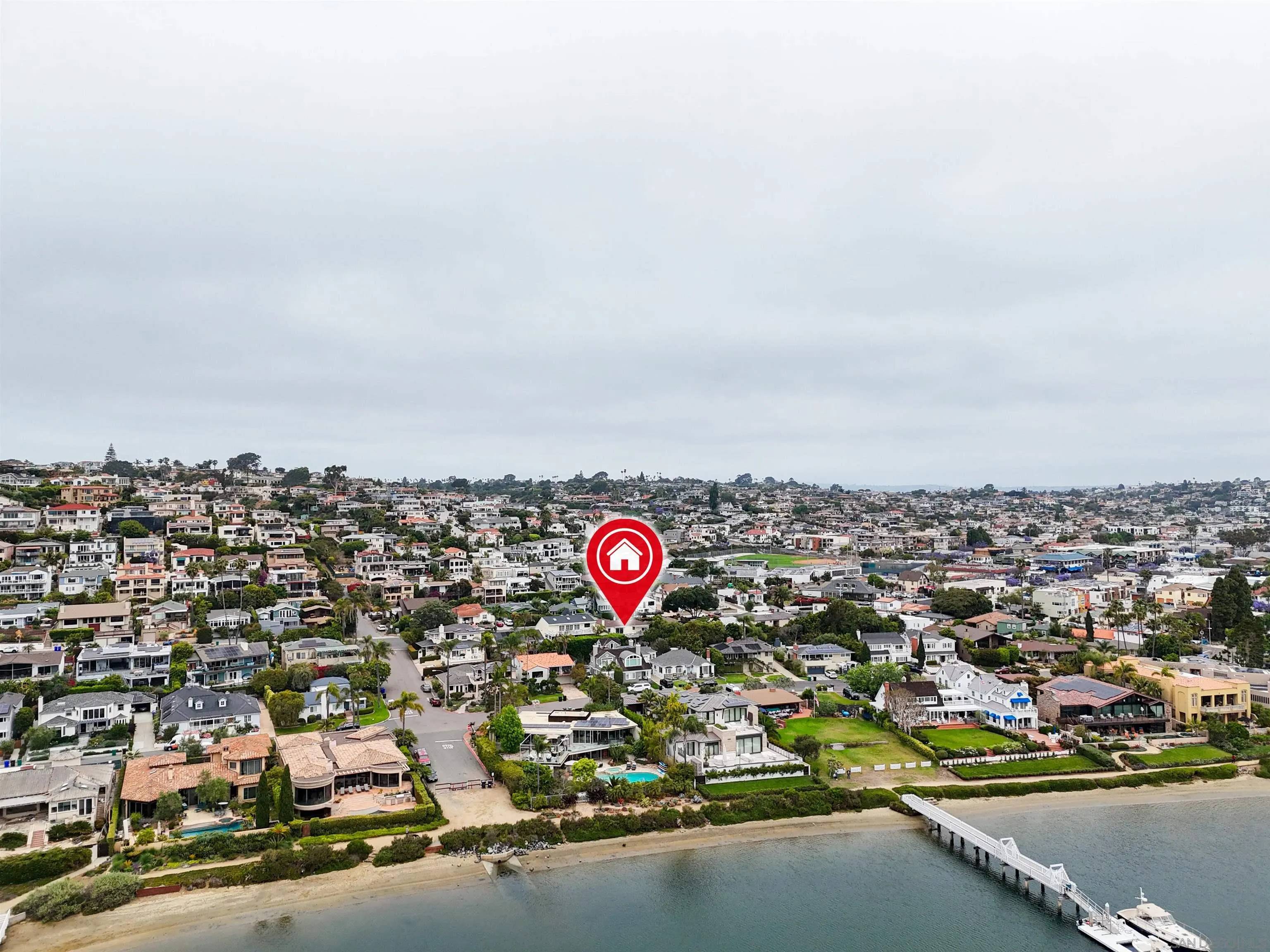 San Diego, CA 92106,933 Rosecrans