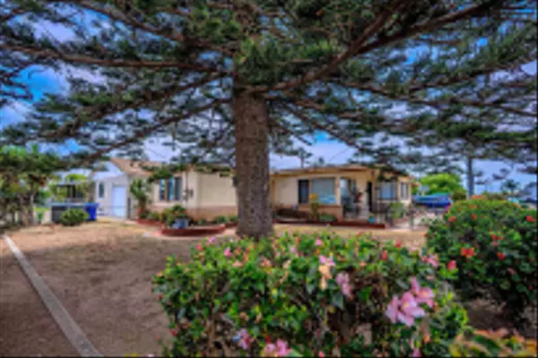 1216 11th St, Imperial Beach, CA 91932