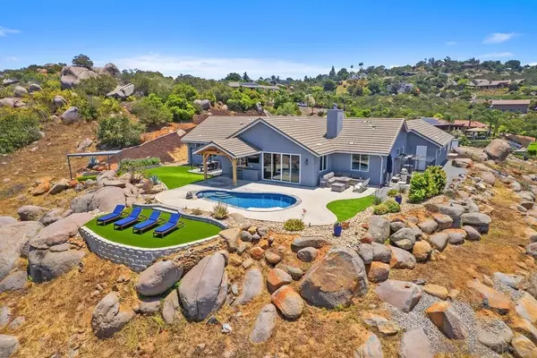 2227 Alpine Trail Pl, Alpine, CA 91901