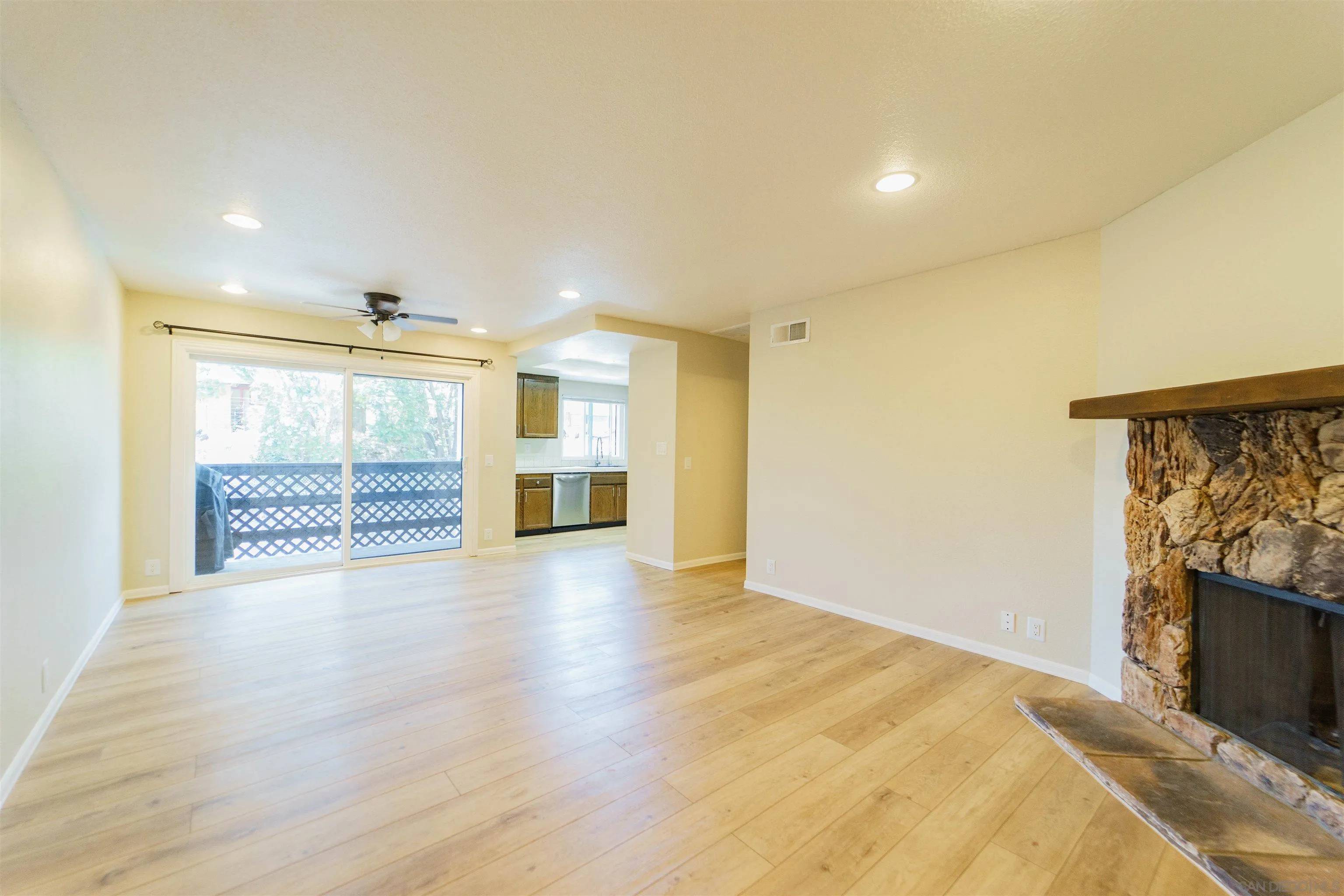 1717 Pepper Dr, El Cajon, CA 92021