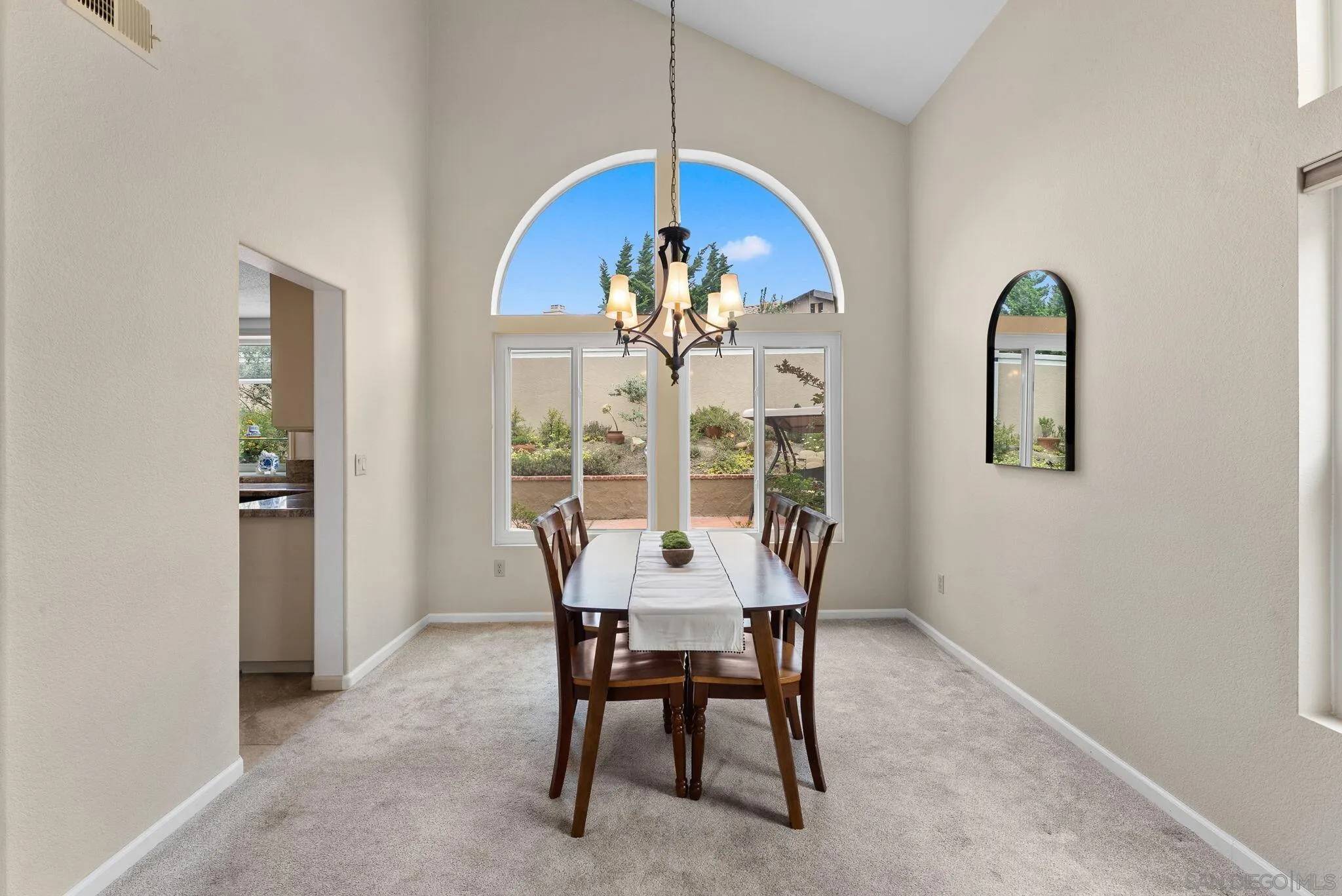 Oceanside, CA 92057,729 Mosaic Cir