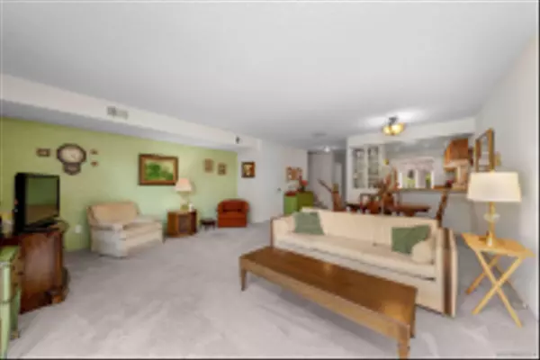 San Diego, CA 92122,5758 Ferber St