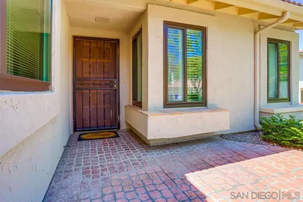 San Diego, CA 92128,12721 Via Nasca