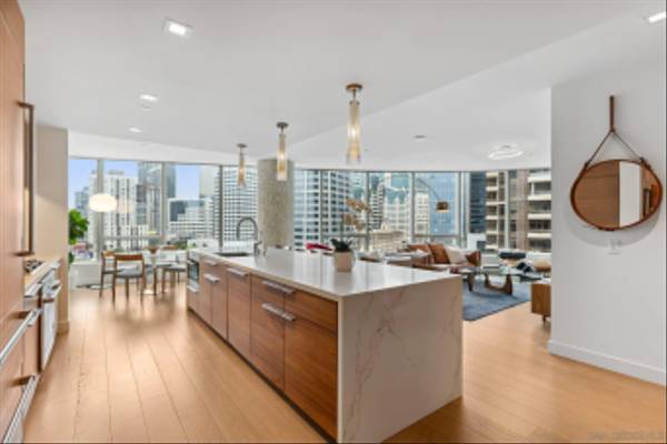 888 W E Street #1205, San Diego, CA 92101