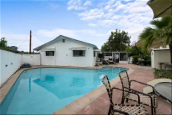 Lemon Grove, CA 91945,1549 Corta Del Sur