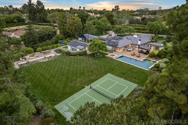 6351 Lago Lindo, Rancho Santa Fe, CA 92067