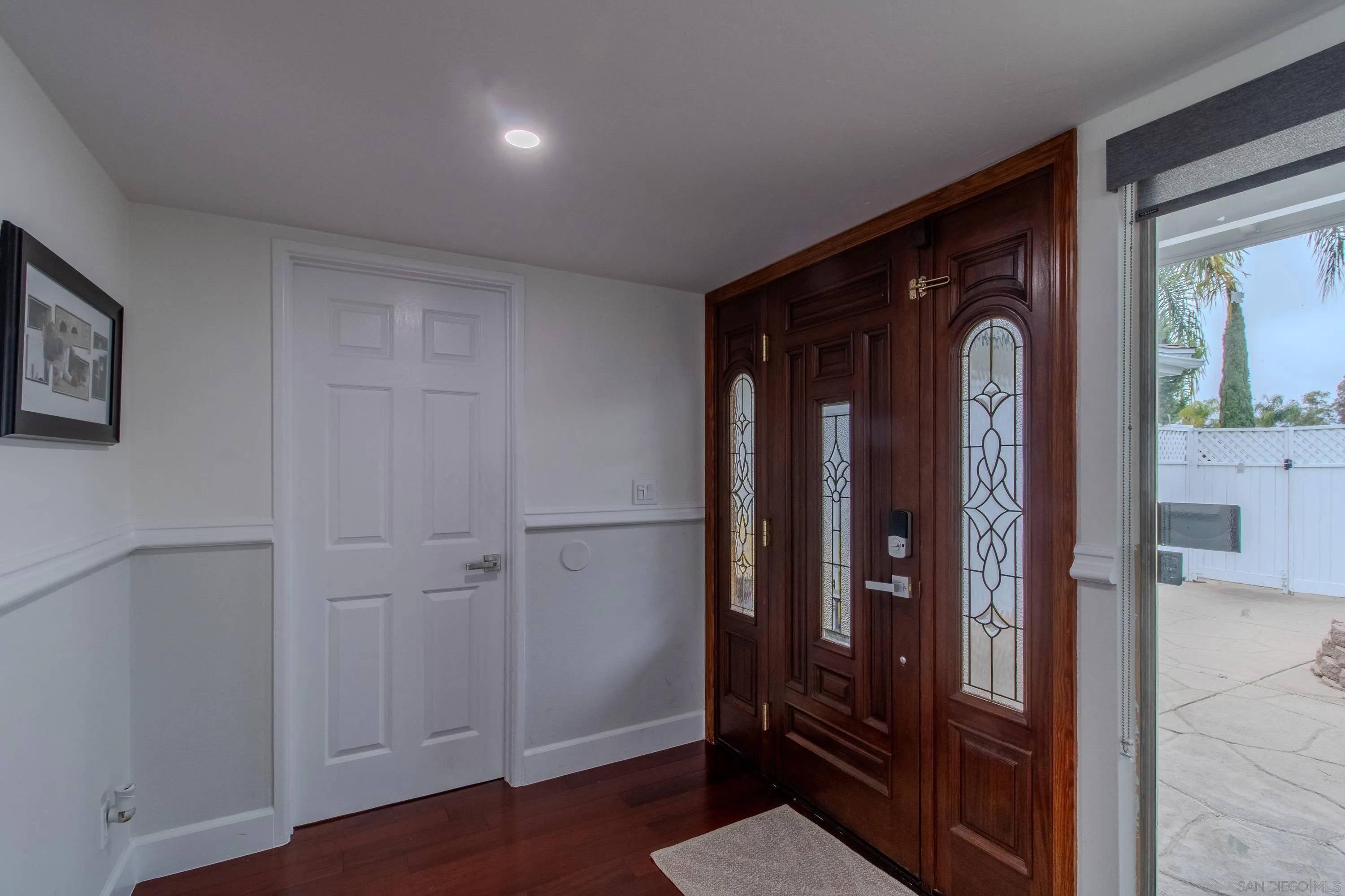 Escondido, CA 92027,619 S Midway Dr