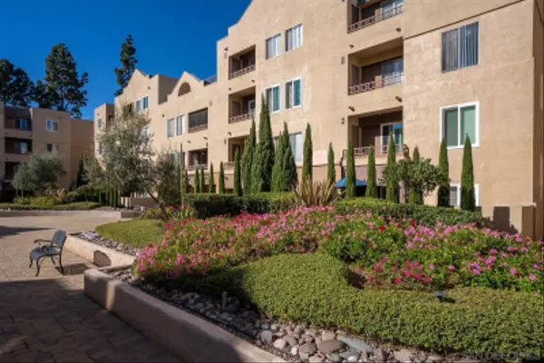 San Diego, CA 92122,3550 Lebon Dr #6416