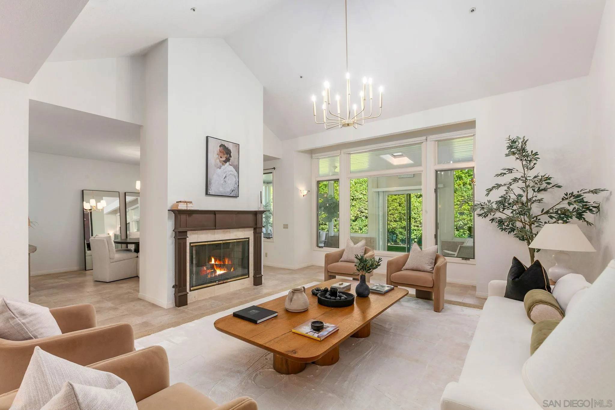 San Diego, CA 92130,14231 Fox Run Row