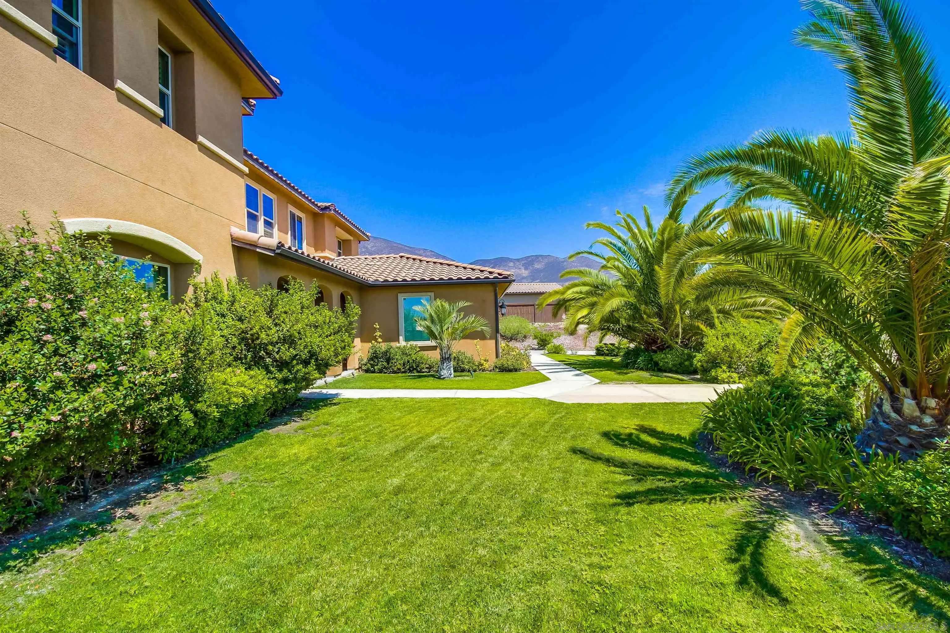 Chula Vista, CA 91914,408 Coastal Hills Dr