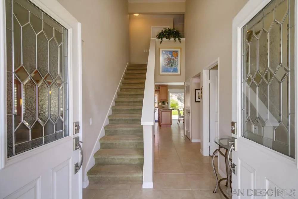El Cajon, CA 92021,1695 Arnheim Ct