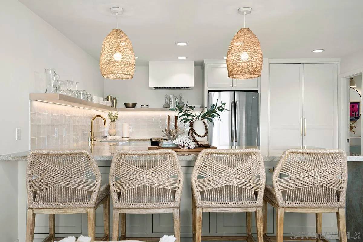 Solana Beach, CA 92075,435 S Sierra Ave #114