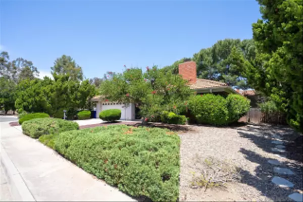 San Diego, CA 92128,17893 Corte Emparrado