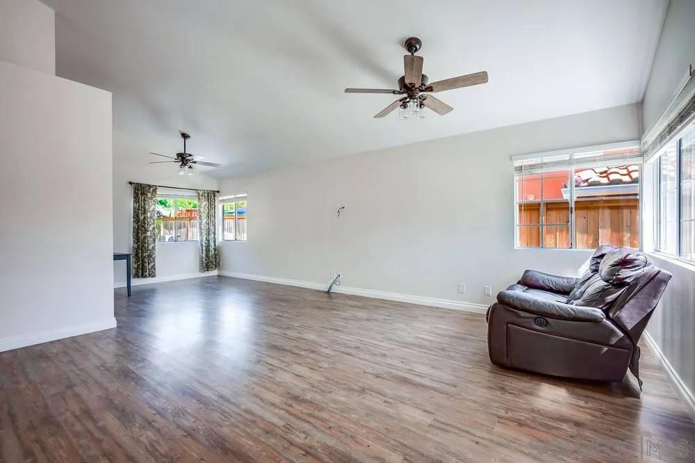 Temecula, CA 92591,40037 Amberley Cir