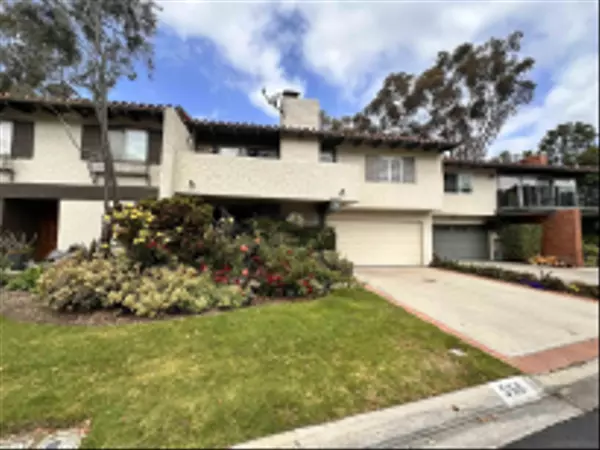 558 Vista Flora, Newport Beach, CA 92660