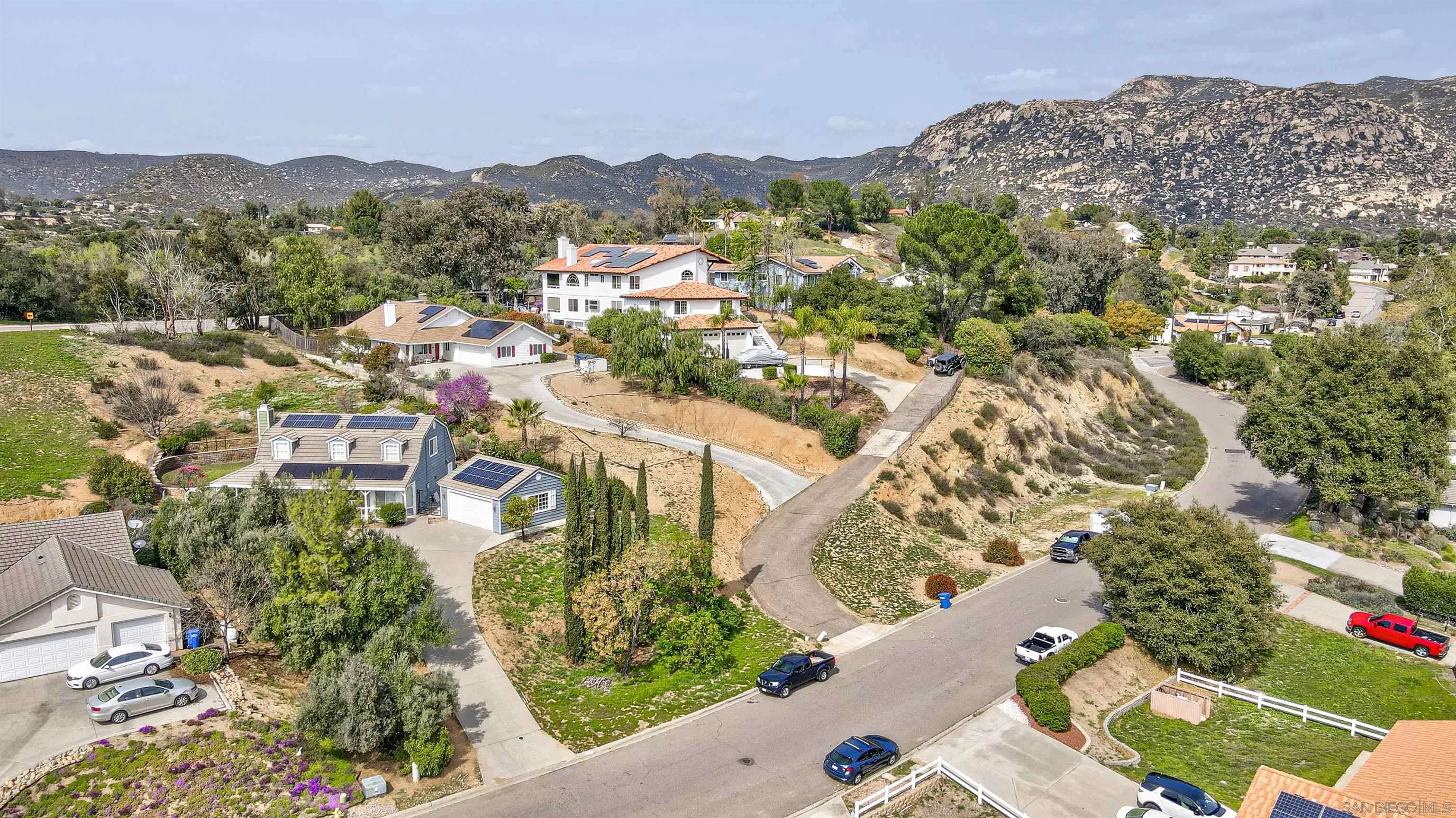 Ramona, CA 92065,24610 Pappas Rd