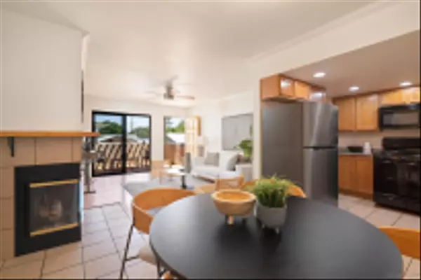 San Diego, CA 92105,3751 37th St #9