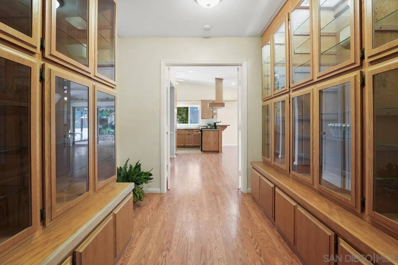 El Cajon, CA 92021,1353 Roxanne Dr