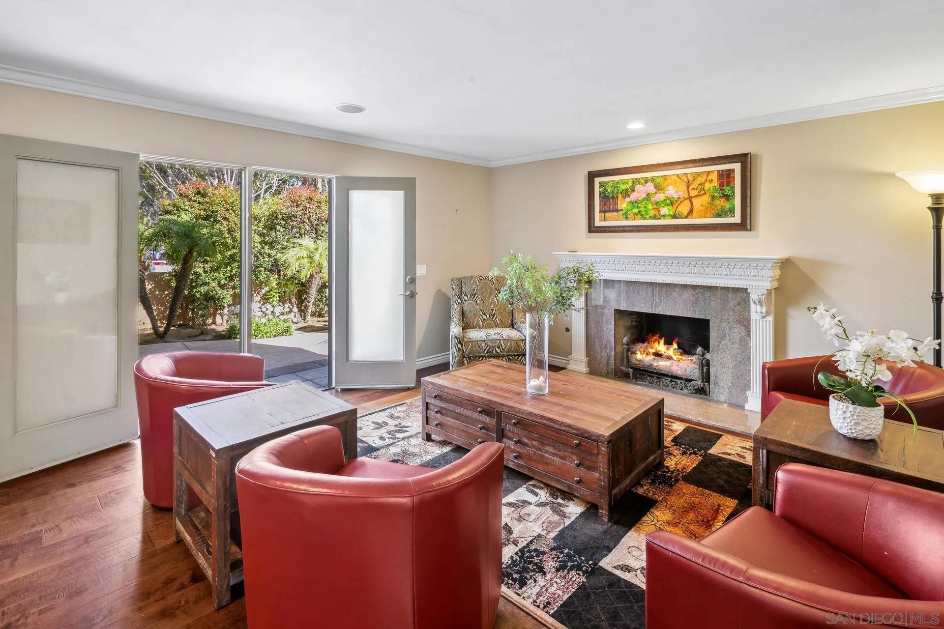 Coronado, CA 92118,1100 Pine St