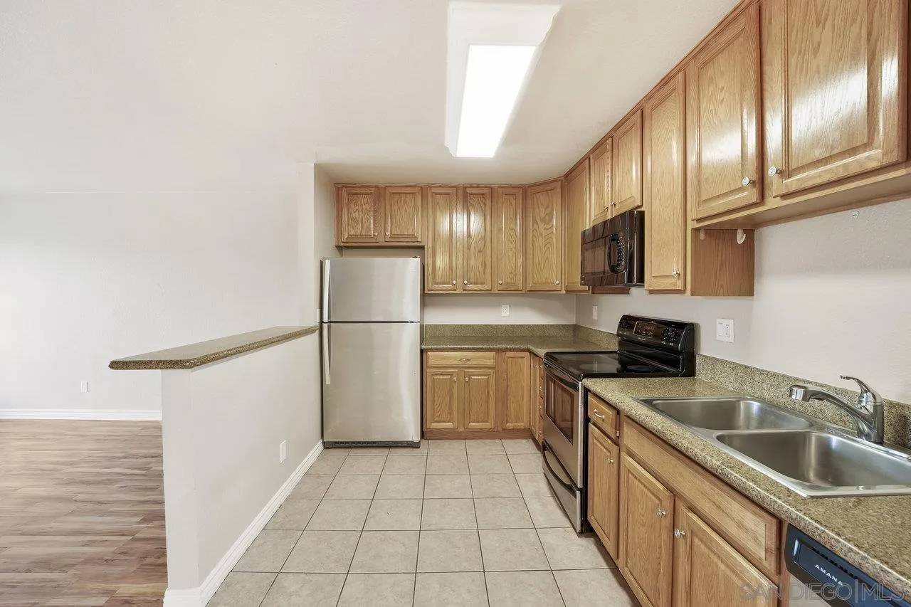 San Diego, CA 92105,1825 Bayview Heights Dr #84