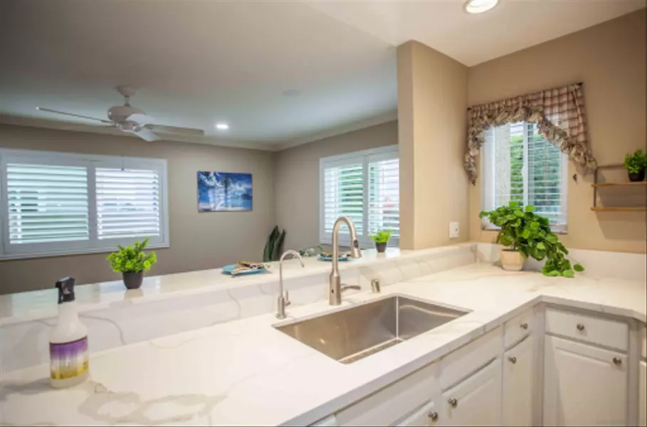 7425 Charmant Dr #2903, San Diego, CA 92122