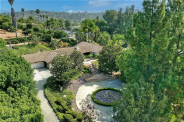 El Cajon, CA 92020,11534 Rolling Hills Dr