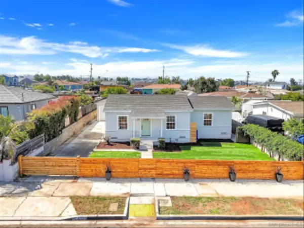 San Diego, CA 92114,5451 ROSWELL