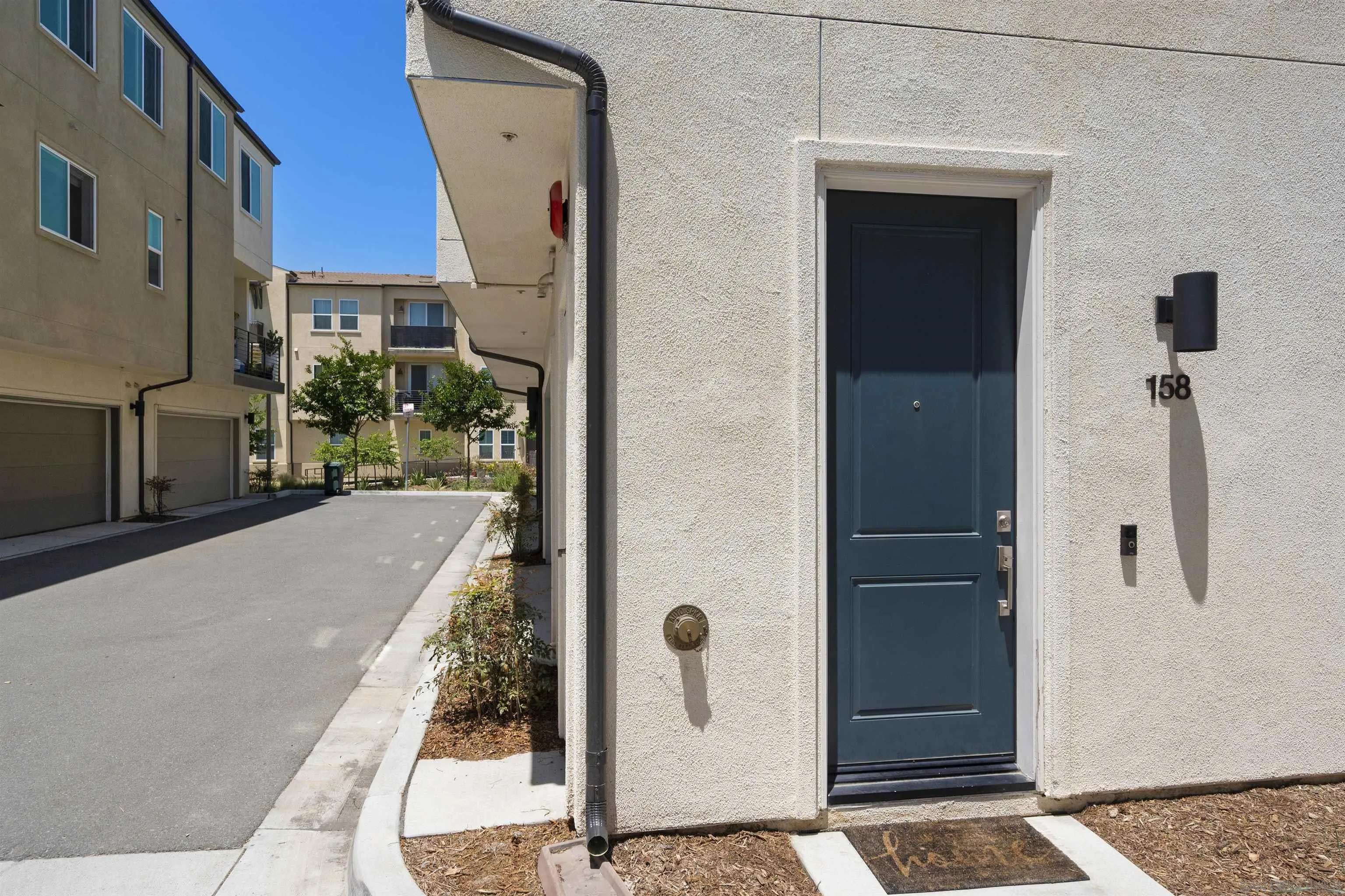 San Diego, CA 92154,5506 Sandcliff Ln #158