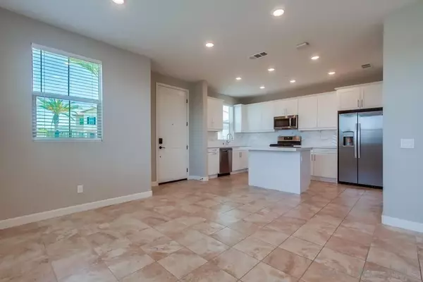 Vista, CA 92084,1132 Delpy View Pt