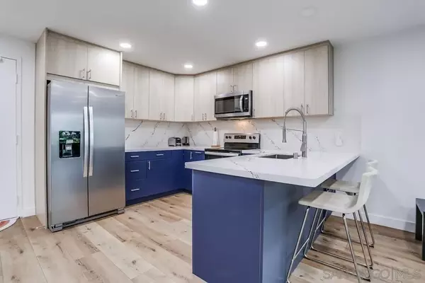8308 Regents Rd #1F, San Diego, CA 92122