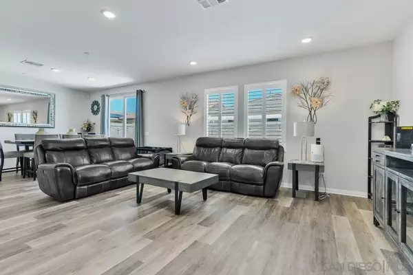 Santee, CA 92071,8612 Comiskey Way