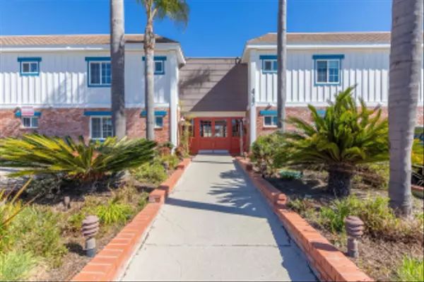 4747 Hamilton St #2, San Diego, CA 92116