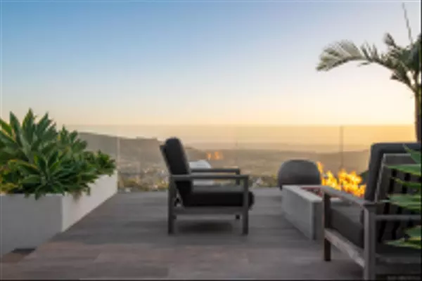 San Marcos, CA 92078,1432 Schoolhouse Way