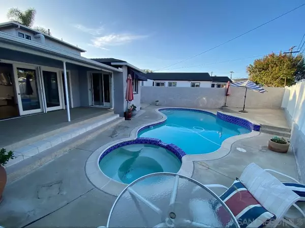 San Diego, CA 92115,4917 Rockford Dr