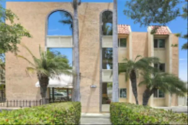 San Diego, CA 92107,4368 Temecula St #101