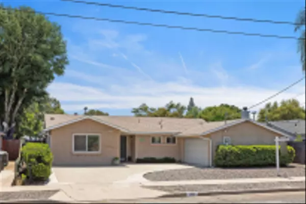 El Cajon, CA 92019,271 Gull Pl