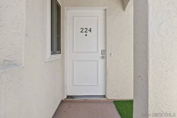 Chula Vista, CA 91913,767 Eastshore Terr #224