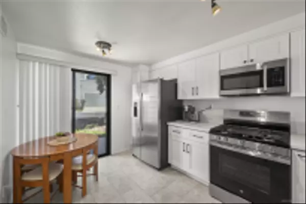 San Diego, CA 92131,11061 Scripps Ranch
