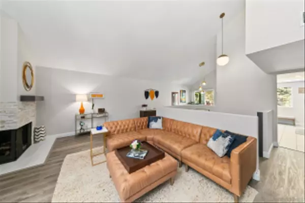 4366 Caminito Pintoresco, San Diego, CA 92108