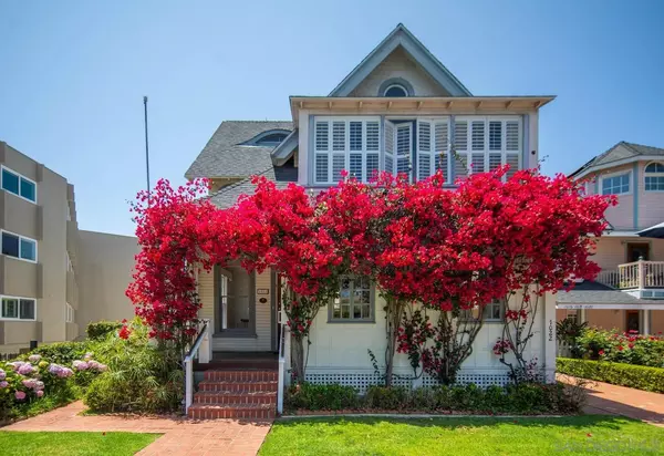 Coronado, CA 92118,1022 Park Place