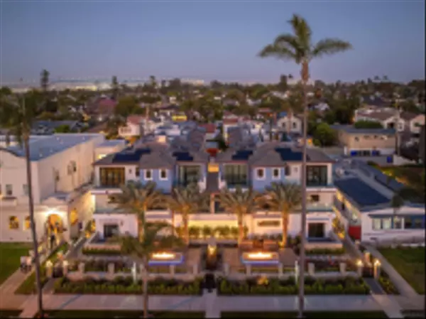 543 Orange Ave, Coronado, CA 92118