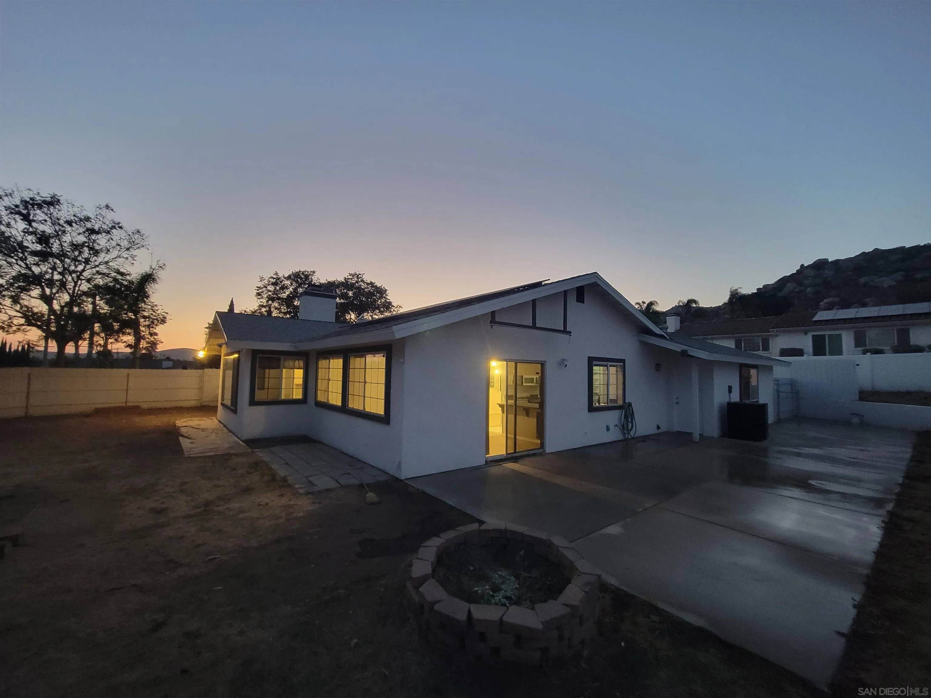 Lakeside, CA 92040,10315 Mountain View Ln