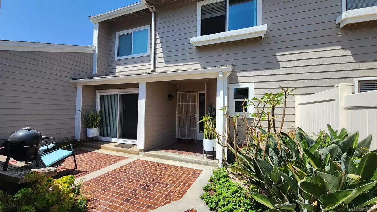 Vista, CA 92081,1014 Brewley Ln