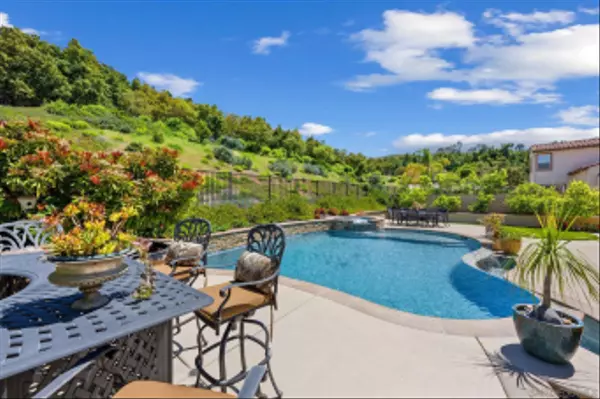 Esc-escondido, CA 92027,2776 Vistamonte Glen