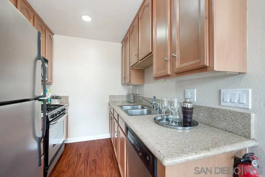 San Diego, CA 92104,4153 Idaho St #8