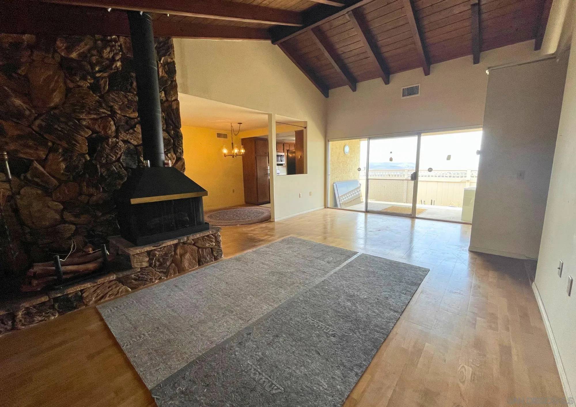 Spring Valley, CA 91977,1214 Maria Ave