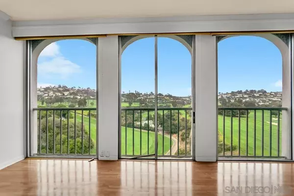 La Jolla, CA 92037,1001 Genter #11A