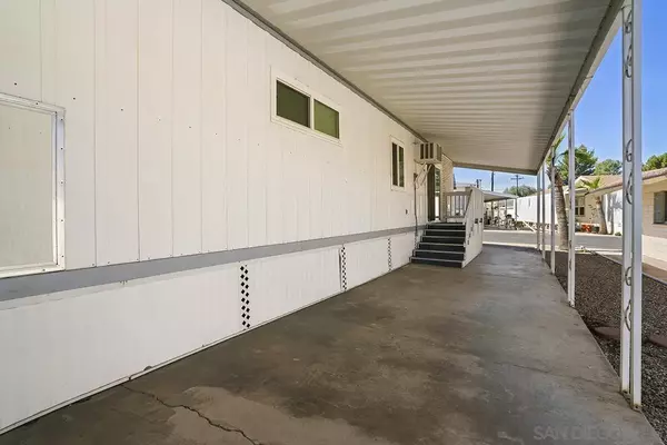 Santee, CA 92071,8545 Mission Gorge Road #239