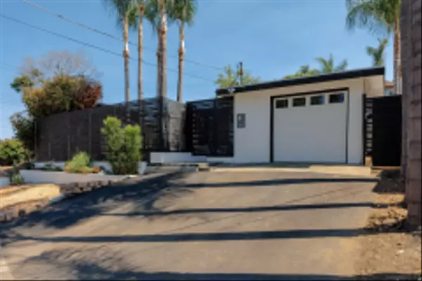 Vista, CA 92084,615 Townsite Dr