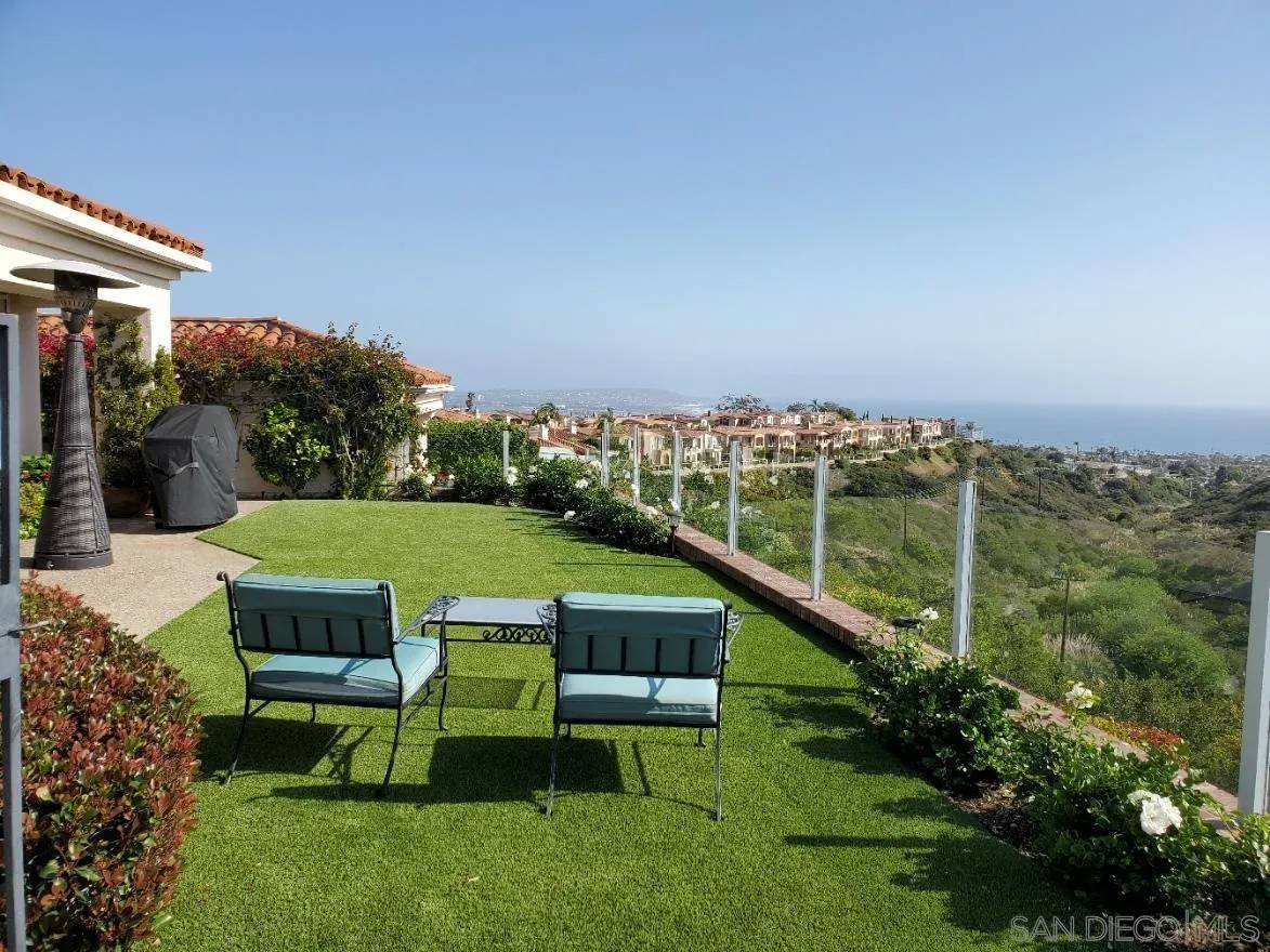La Jolla, CA 92037,5646 Caminito Genio